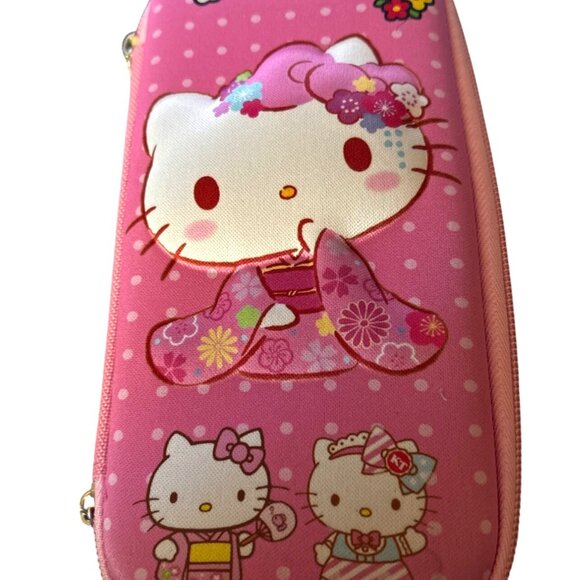 Hello Kitty Pink Glasses Case With Floral Design & Character Prints NWOT - Picture 12 of 12